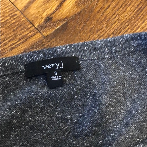 Very J grey sweatshirt - Picture 3 of 4